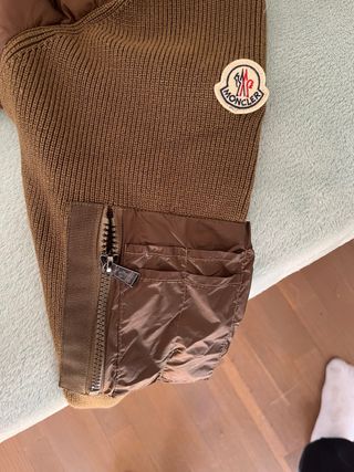 Chaqueta Moncler Marrón con Capucha