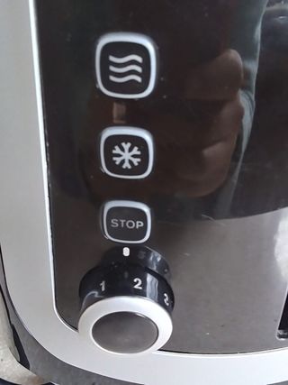 Tostadora Electrolux EAT3300 Negra