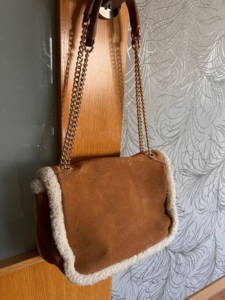 Bolso Mango piel serraje y borreguito. Piel autent