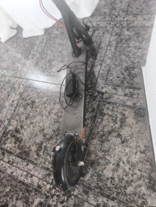 Patinete Eléctrico Fila Negro