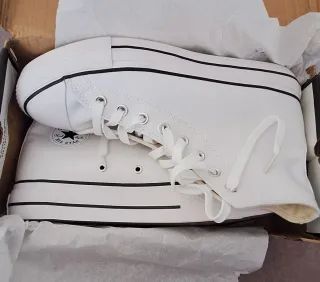 Zapatillas Blancas Talla 44 Unisex + Caja