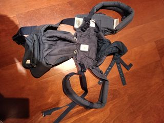 Mochila porta bebé ergonómica