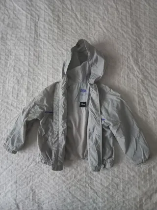 Chubasquero Mickey Zara Talla 2