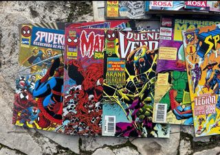 GRAN LOTE  DE CÓMICS DE SPIDERMAN - FORUM - MARVEL