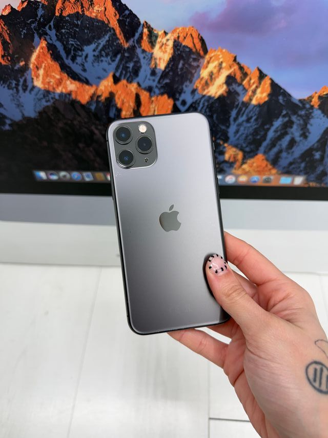 IPHONE 11 pro 64gb como nuevo
