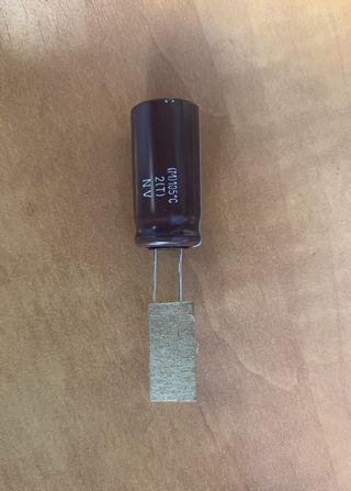 Condensatori elettrolitici 1800uF 25V