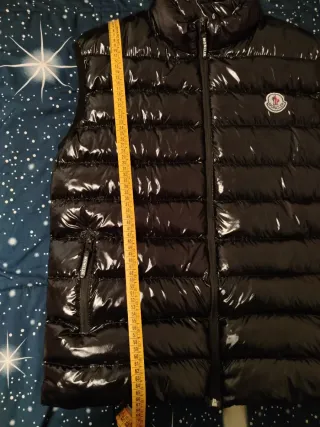 Moncler smanicato