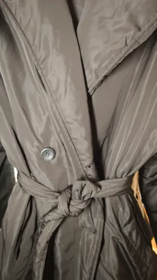 Abrigo largo con relleno de Zara negro