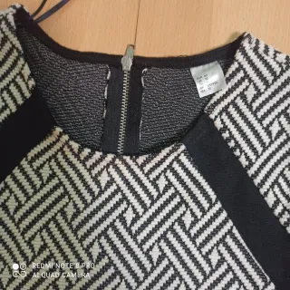 Vestido de punto nuevo.