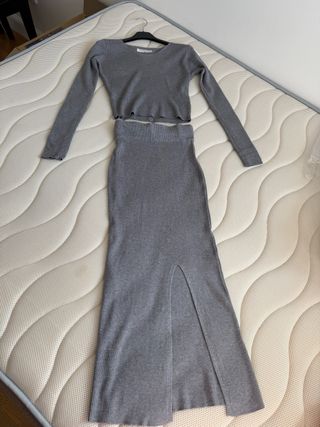 Conjunto punto gris falda y jersey