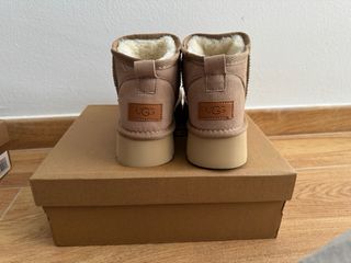 Botines UGG Beige Plataforma