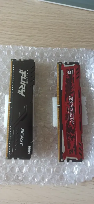 2x 8GB DDR4 RAM Kingston Fury Beast