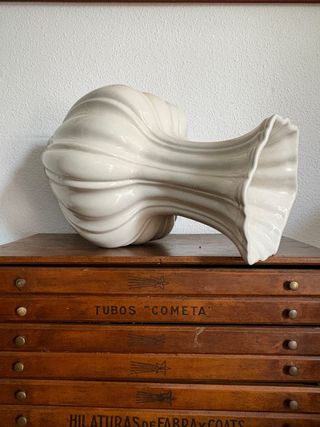 GRAN JARRÓN DE MANISES