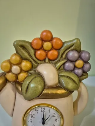 Orologio da tavolo Thun a forma di annaffiatoio