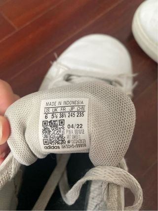 Adidas Blancas Rayas Negras Talla 42