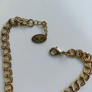Pulsera mano Playboy bañada en oro