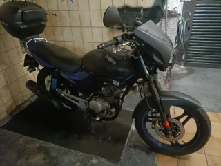 Yamaha ybr 125  2006 carburación