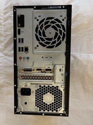 PC Fisso HP Completo (Monitor + Tastiera + Mouse)