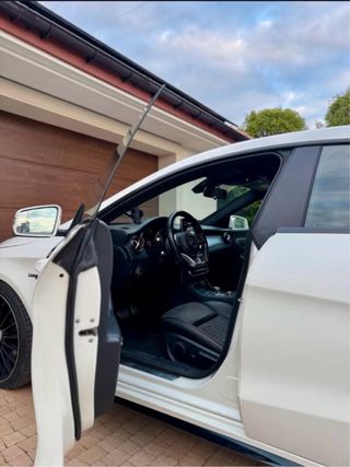 Mercedes-Benz Clase CLA 2016