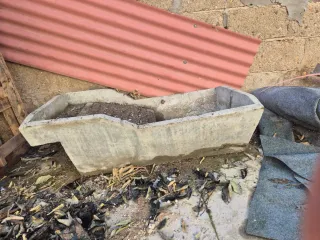 Pila de hormigón para jardín