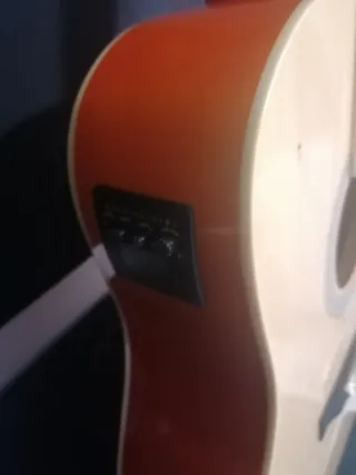 Guitarra Electroacústica