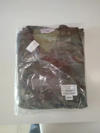 Uniforme de campaña pixelado boscoso 3L