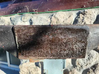 Yunque de herrero antiguo (Incluye pie)