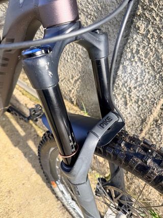 Bicicleta Enduro Canyon Spectral AL 6.0 EX 2017