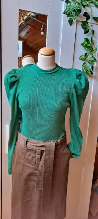 Jersey punto acanalado manga abullonada