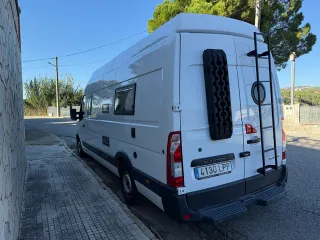 Renault Master 2021 - Camperizada y homologada