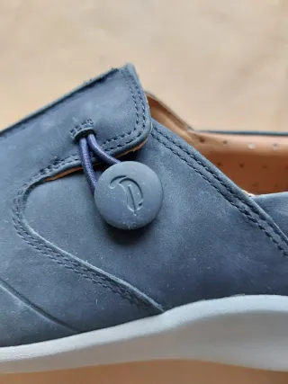 Zapatos Clarks Mujer Nobuk Azul Marino