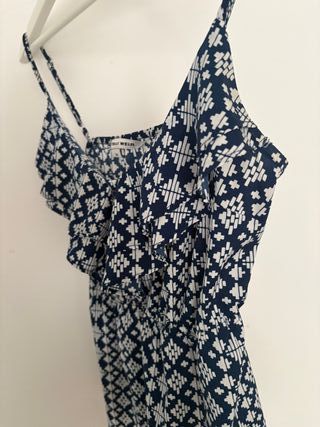 Vestido estampado azul y blanco