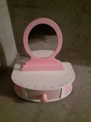 Tocador infantil madera rosa con espejo ver fotos