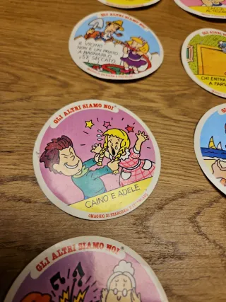 Adesivi vintage Gli altri siamo noi