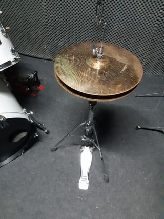 Batería Musical Yamaha Blanca