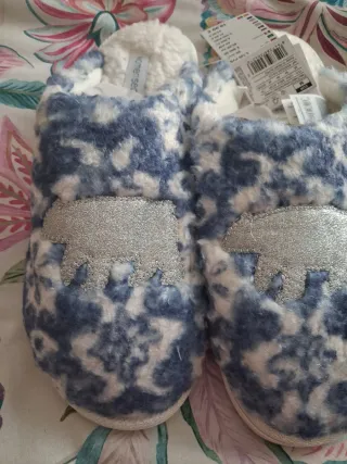 Zapatillas casa Women'secret nuevas