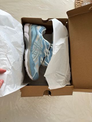Zapatillas Asics Azul y Blanco