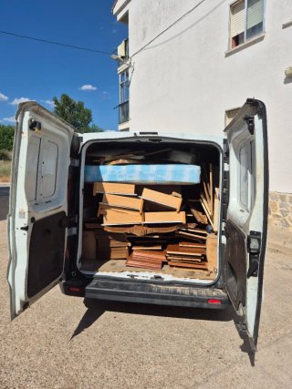 Mudanzas, portes y vaciados de pisos