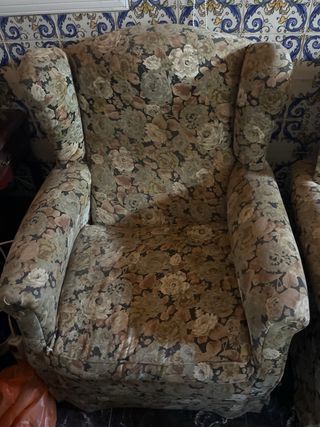 Conjunto de 2 sillones individuales tipo orejero