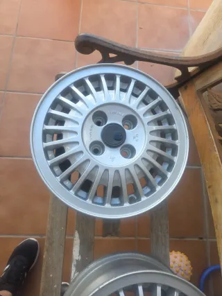 Llantas de aleación para coche