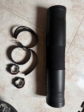 Barra y Mancuernas con Discos