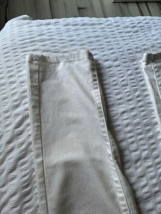 Pantalón blanco de vestir