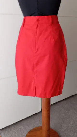 Falda vintage años 80 roja