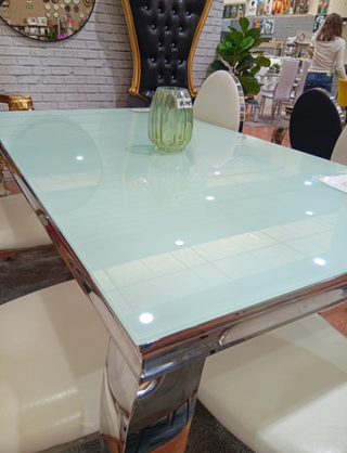 Mesa Comedor Vanguardia Cristal y Metal