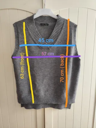 Chaleco de punto gris