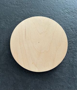 Sottopentola rotondo in legno Tallinn