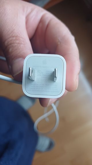 Cargador Apple Americano