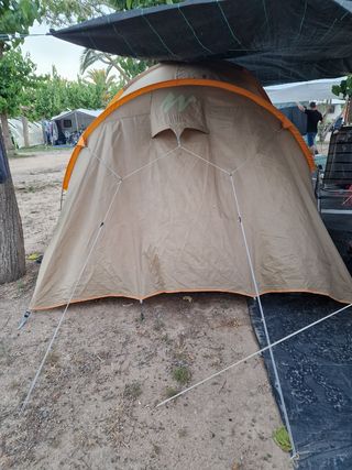 Tienda de campaña Quechua