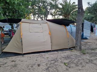 Tienda de campaña Quechua