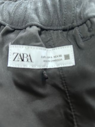 Falda midi Zara gris